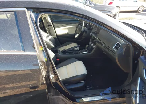 2015 Mazda Mazda6 I Sport z USA, uszkodzony, nr VIN JM1GJ1U65F1166260